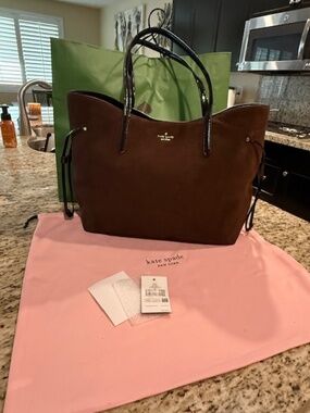 Like New Kate Spade Hot Fudge Brown Cleo Tote Bag, Gift Bag & Dustcover